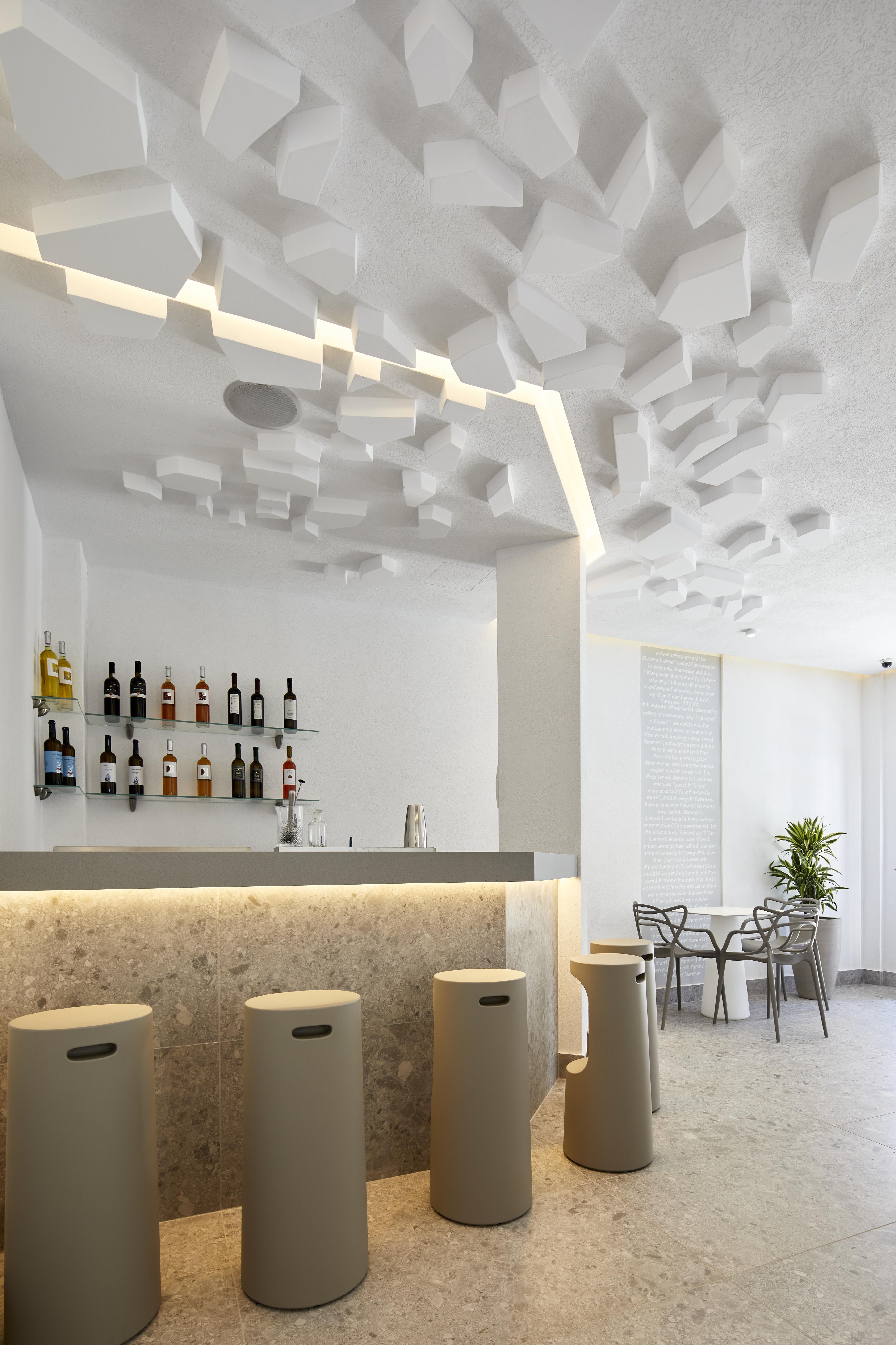 Отель Kouros Village - Adults Only