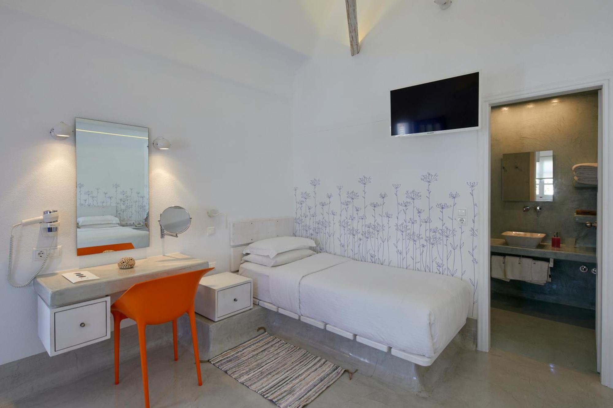 Отель Kouros Village - Adults Only 4*