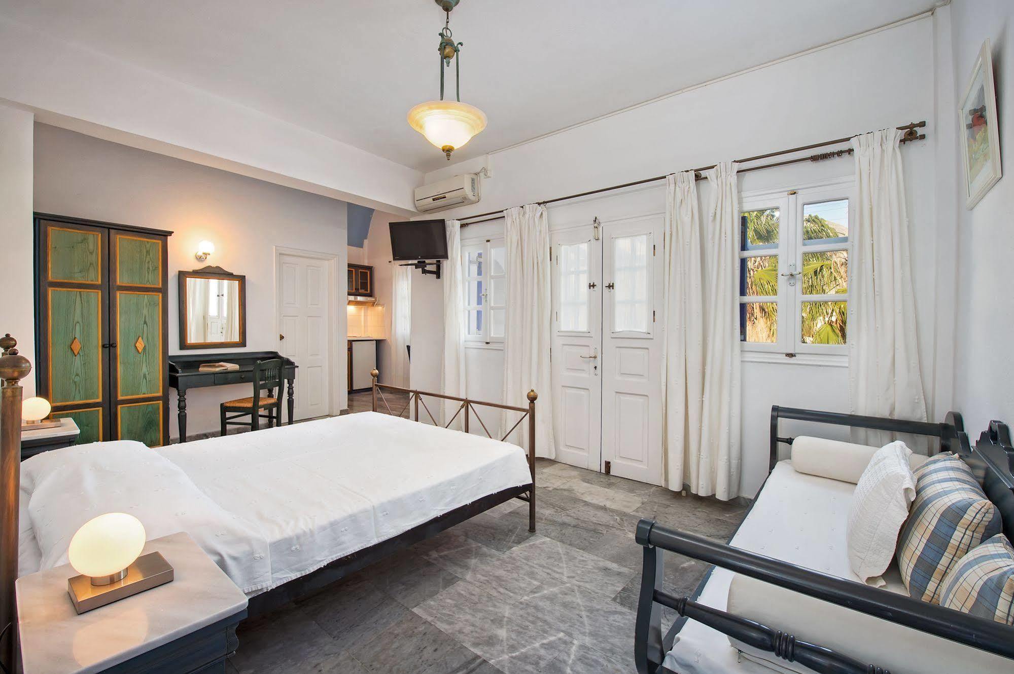Отель Kouros Village - Adults Only